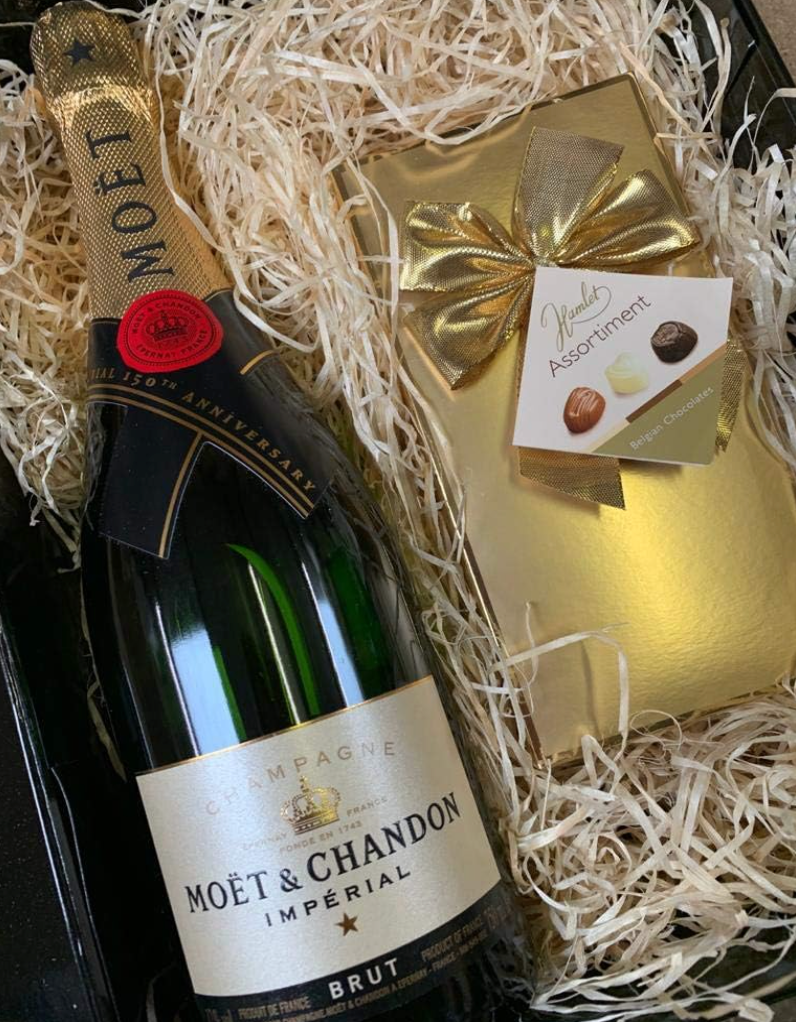 Champagne Gift Set